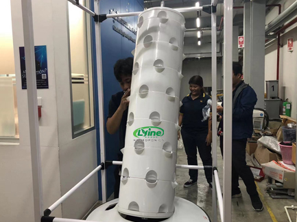 Indonesia Hydroponic Rotating Tower System01